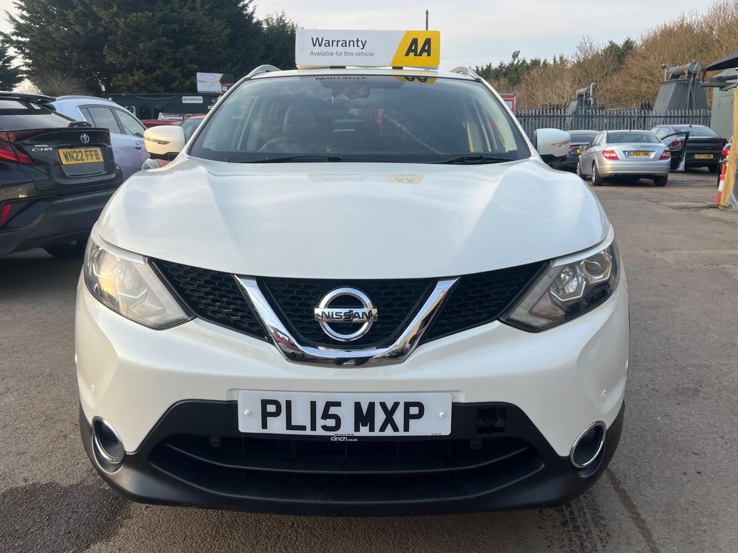 Used Nissan Qashqai 2015 for sale - 77977939: Photo 2