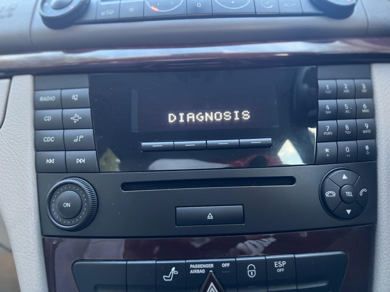 Used Mercedes-Benz E Class for sale - 76728203: Photo 26