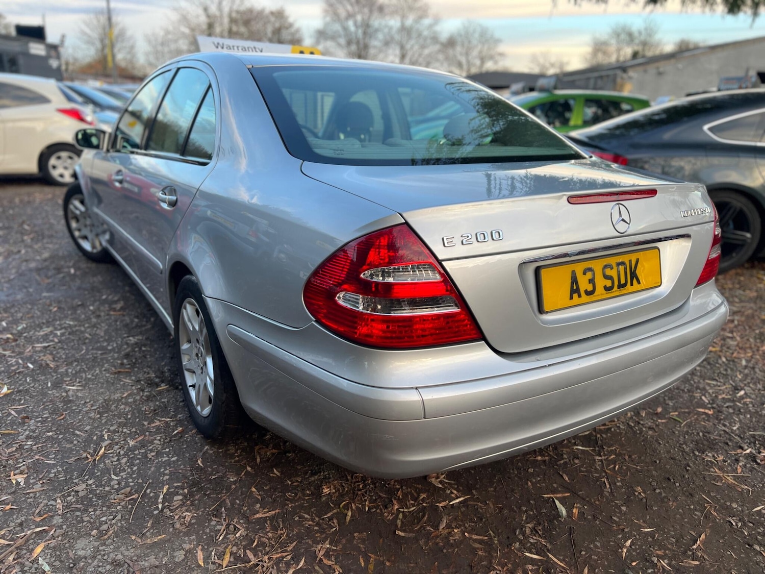 Used Mercedes-Benz E Class for sale - 76728203: Photo 9
