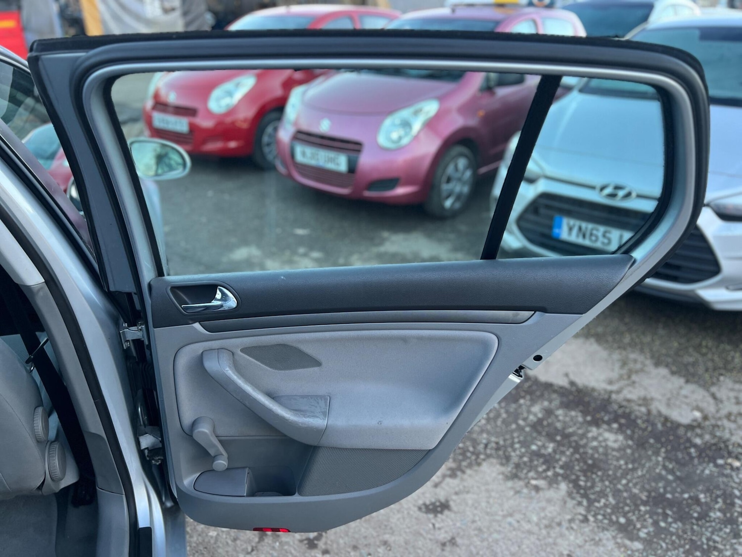 Used Volkswagen Golf 2005 for sale - 77737432: Photo 16