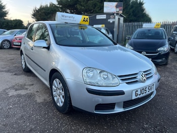 Used Volkswagen Golf 2005 for sale - 77737432: Photo