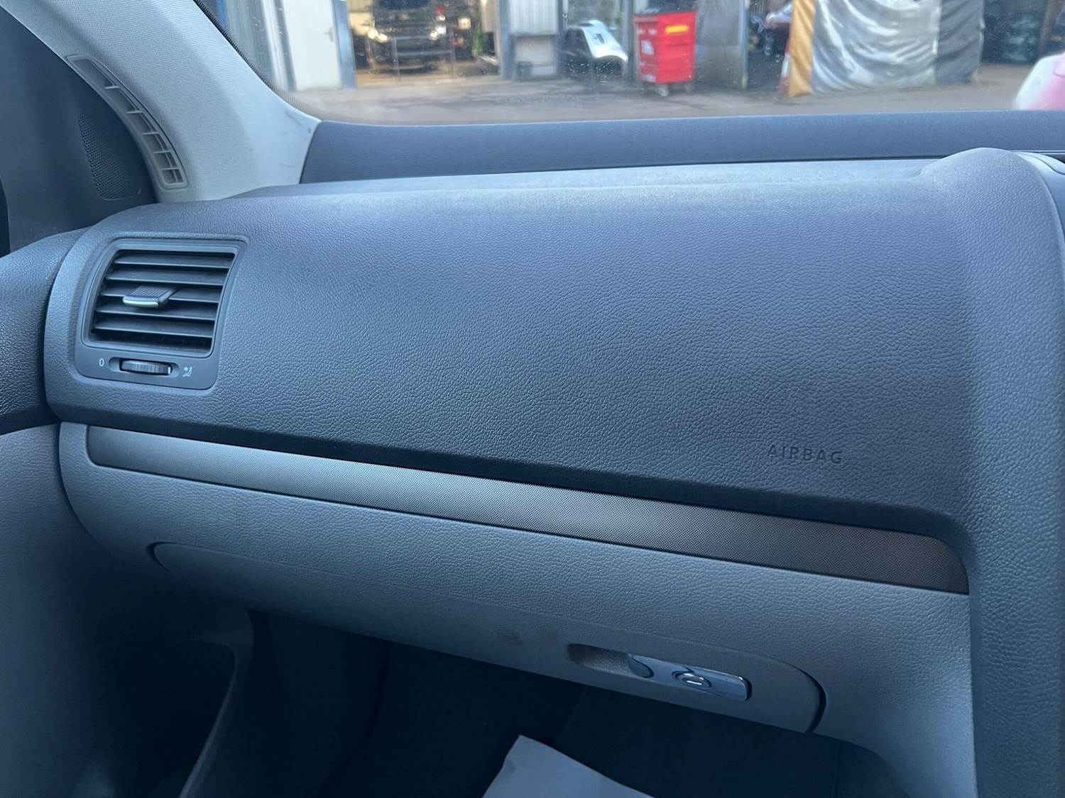 Used Volkswagen Golf 2005 for sale - 77737432: Photo 21