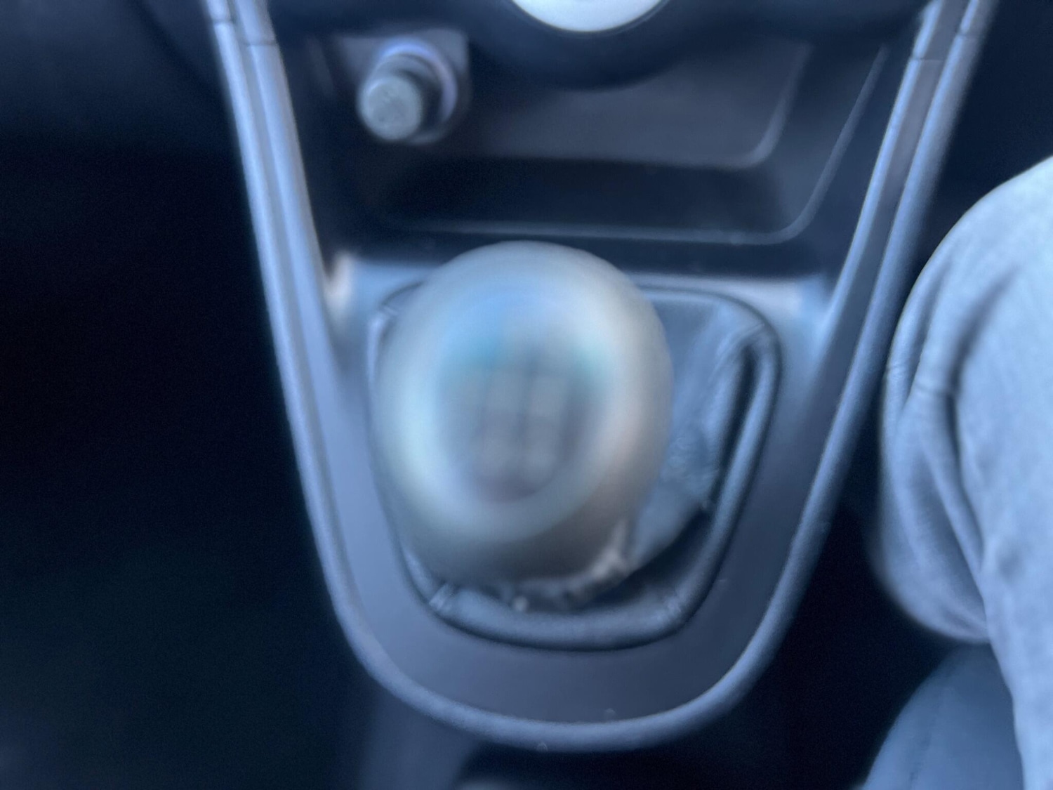 Used Hyundai i10 for sale - 77267874: Photo 30