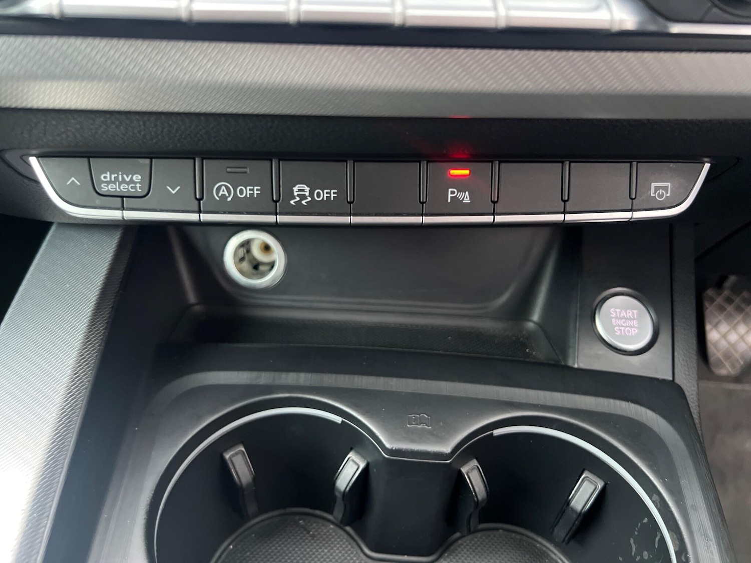 Used Audi A4 2016 for sale - 77344835: Photo 29