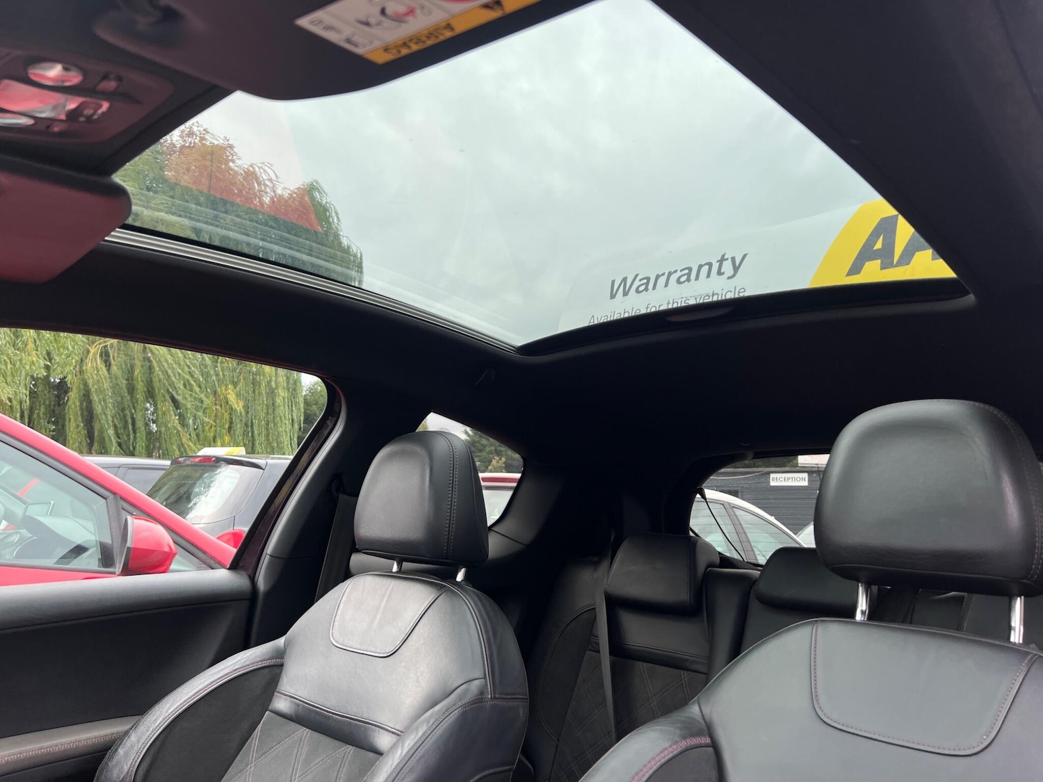 Used Peugeot 208 2013 for sale - 77768253: Photo 32