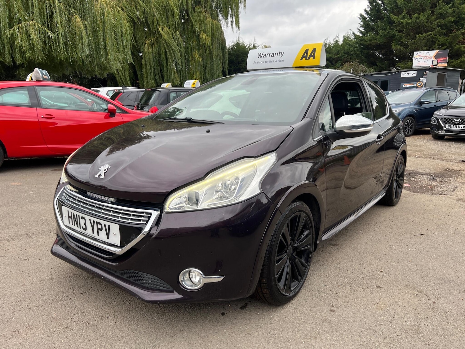 Used Peugeot 208 2013 for sale - 77768253: Photo 8