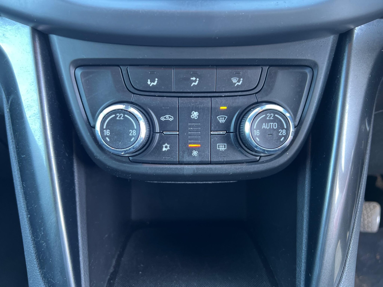 Used Vauxhall Zafira 2014 for sale - 77957492: Photo 19