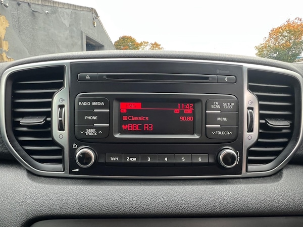 Used Kia Sportage 2017 for sale - 76238960: Photo 19