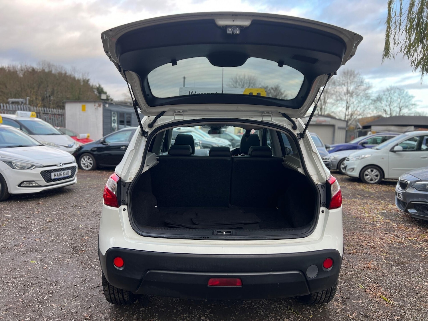 Used Nissan Qashqai 2013 for sale - 76742695: Photo 17