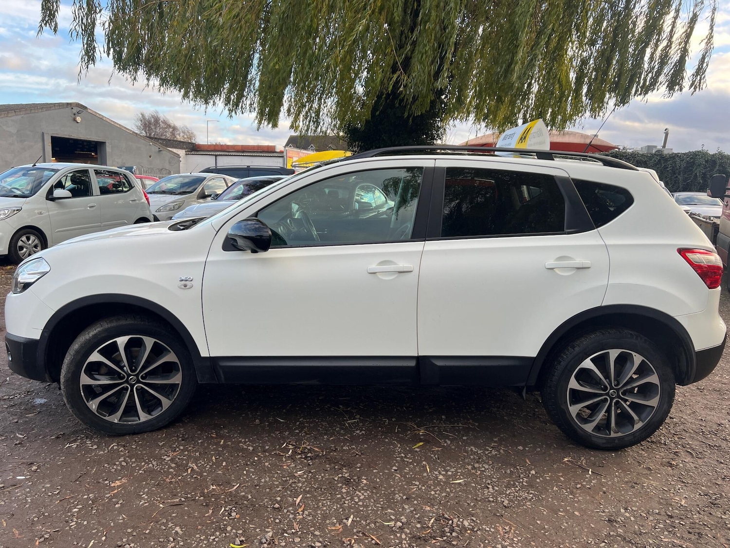 Used Nissan Qashqai 2013 for sale - 76742695: Photo 8