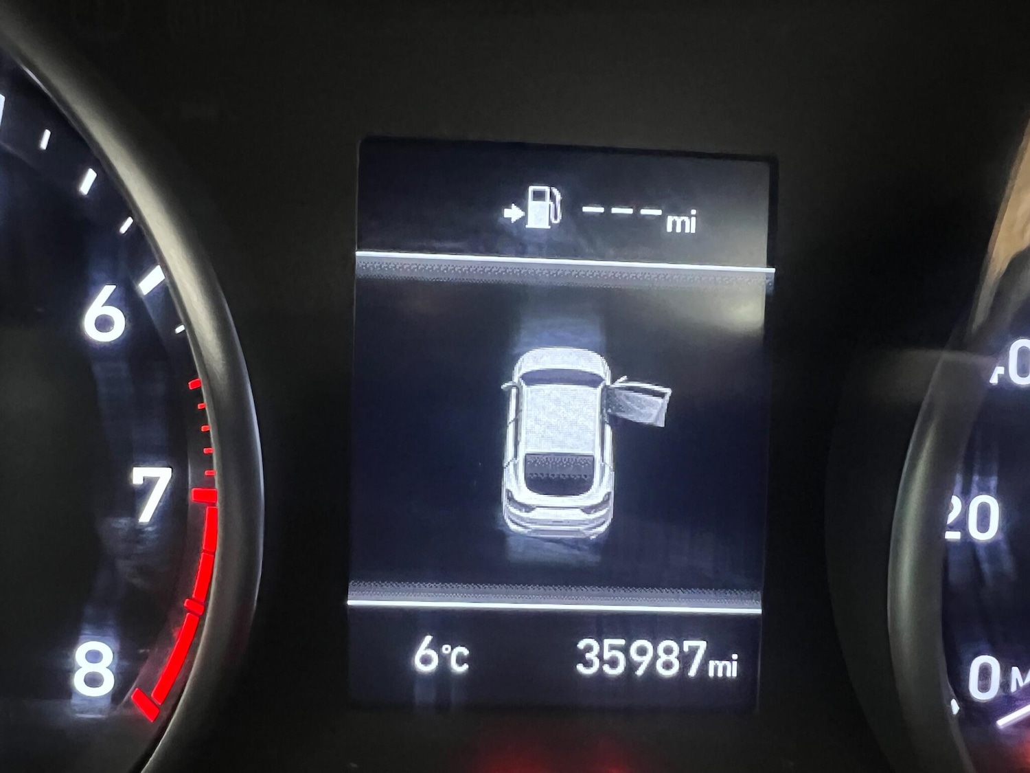 Used Hyundai i30 2018 for sale - 77057608: Photo 25