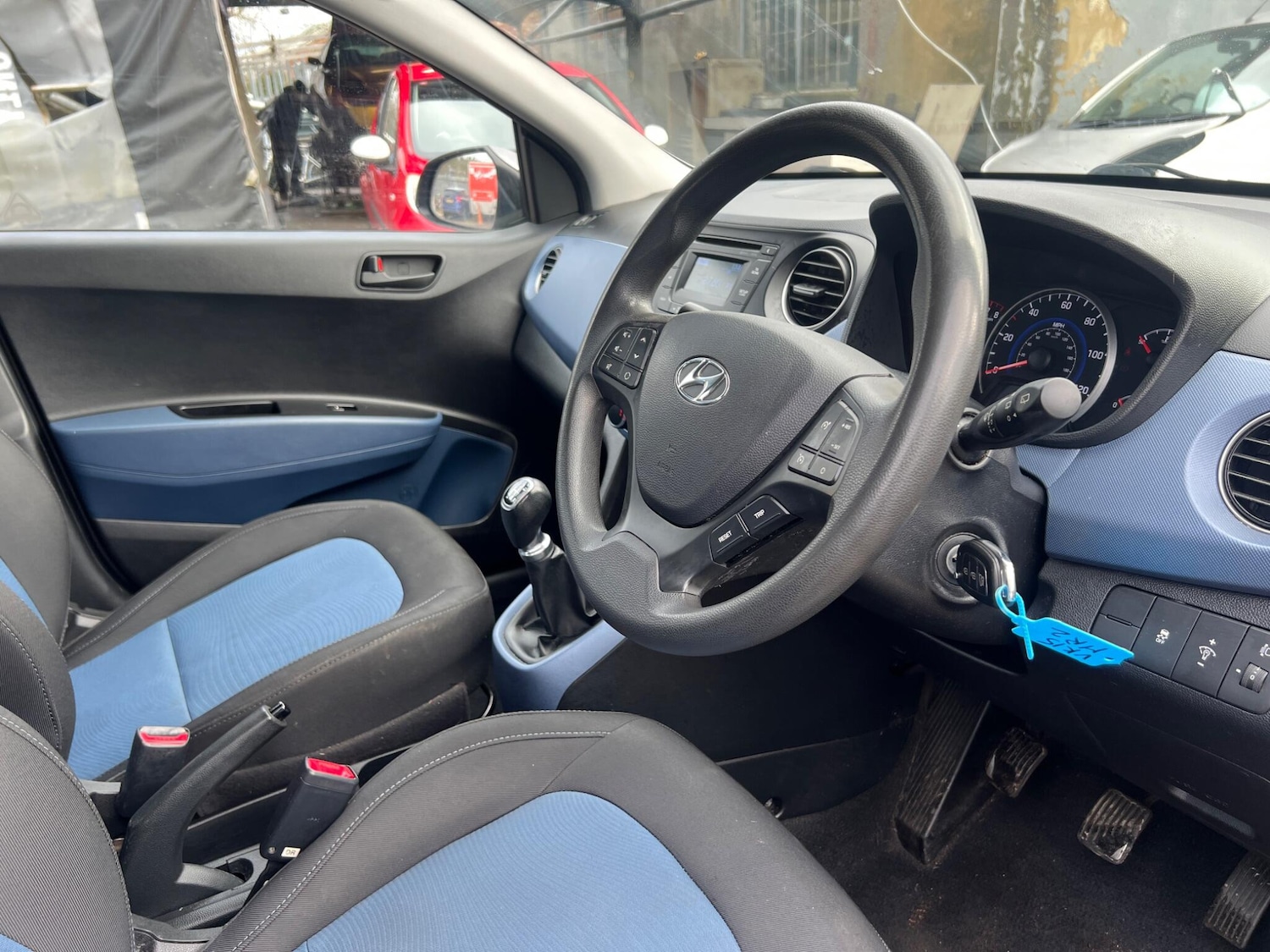 Used Hyundai i10 2015 for sale - 77524078: Photo 28