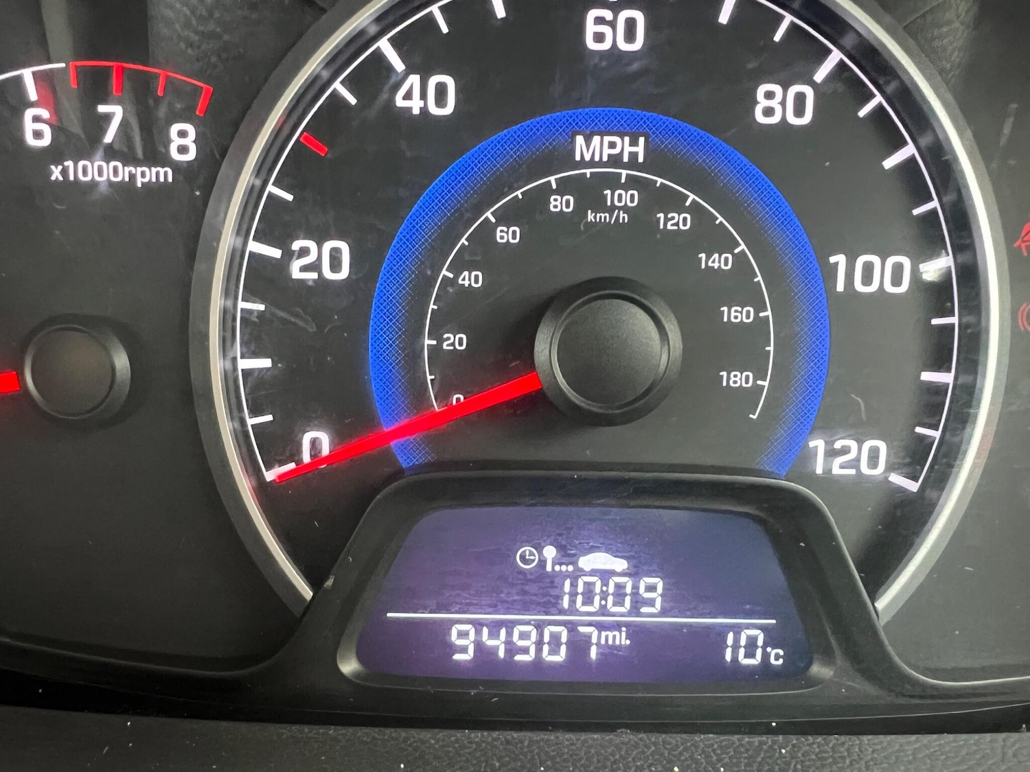 Used Hyundai i10 2015 for sale - 77524078: Photo 30