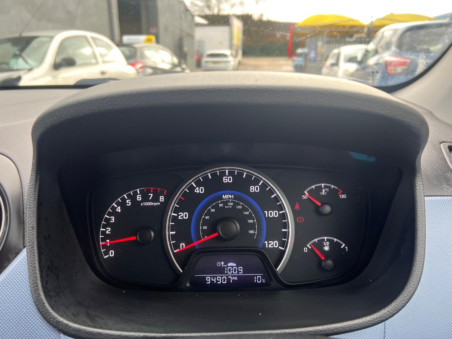 Used Hyundai i10 2015 for sale - 77524078: Photo 32