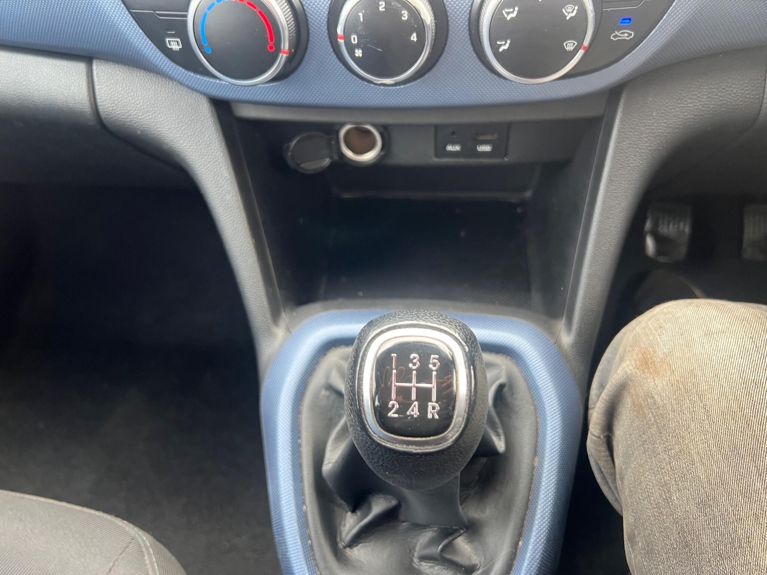 Used Hyundai i10 2015 for sale - 77524078: Photo 33