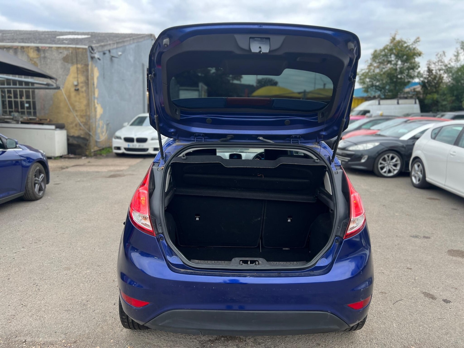 Used Ford Fiesta 2015 for sale - 76084812: Photo 10