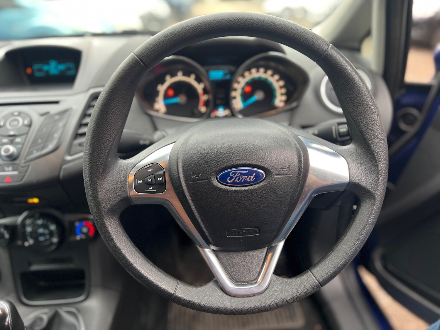 Used Ford Fiesta 2015 for sale - 76084812: Photo 13