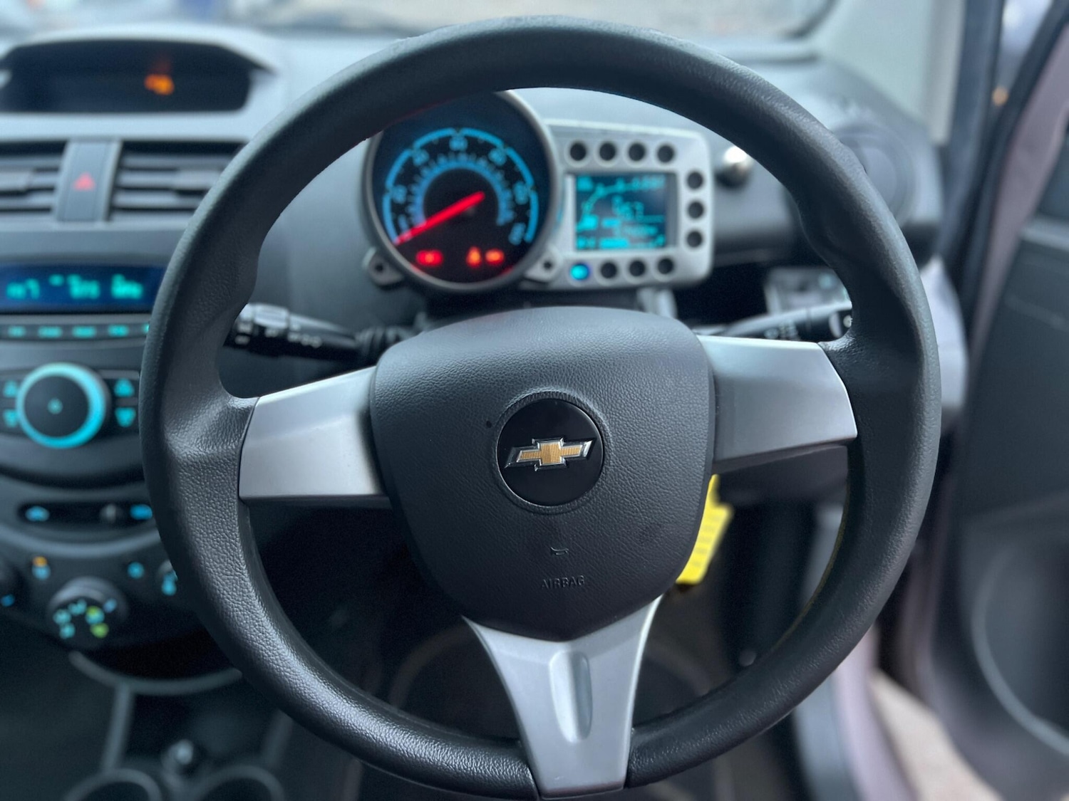 Used Chevrolet Spark 2013 for sale - 77646326: Photo 15