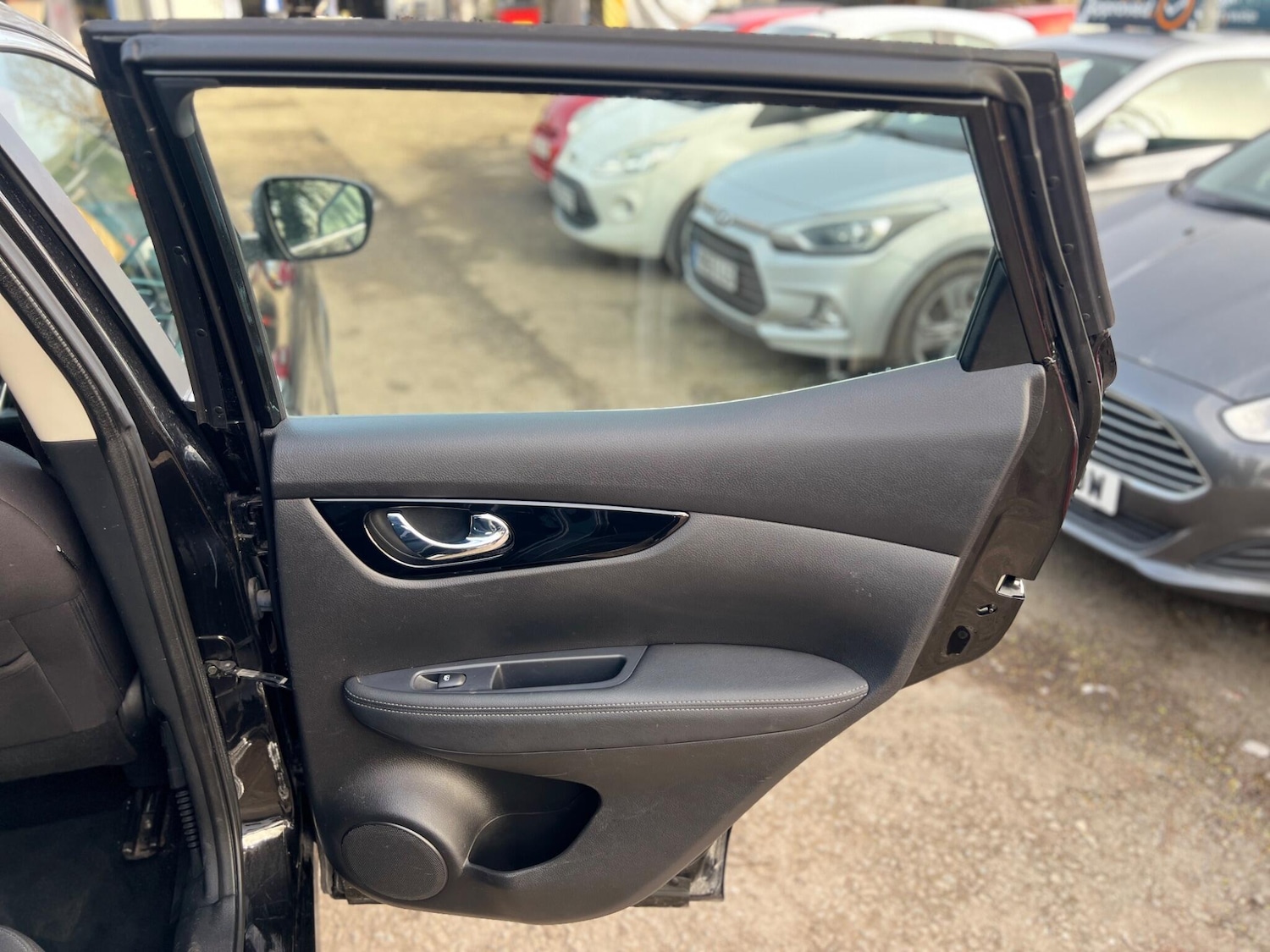 Used Nissan Qashqai for sale - 77769692: Photo 10