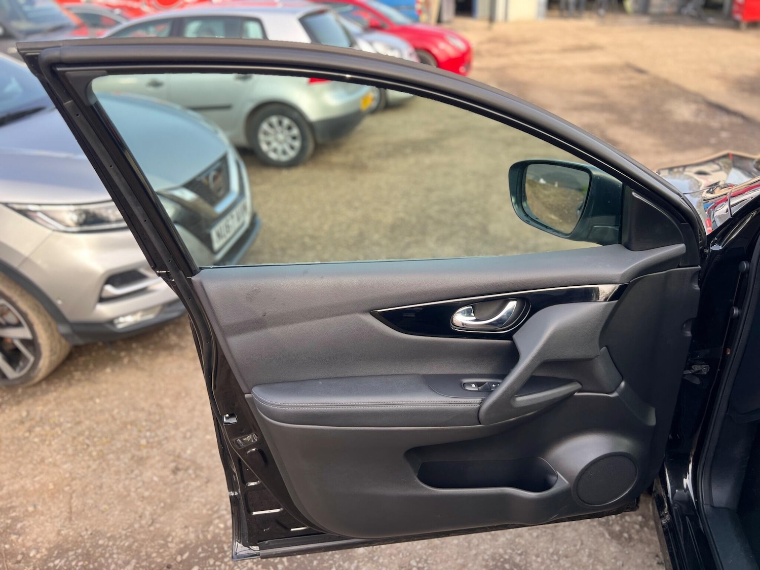 Used Nissan Qashqai for sale - 77769692: Photo 13