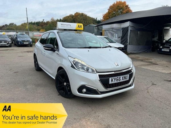 Used Peugeot 208 2016 for sale - 76151499: Photo 1