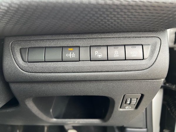 Used Peugeot 208 2016 for sale - 76151499: Photo 21