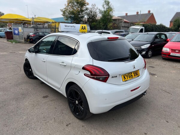 Used Peugeot 208 2016 for sale - 76151499: Photo 5