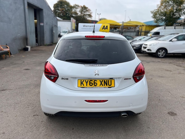 Used Peugeot 208 2016 for sale - 76151499: Photo 6