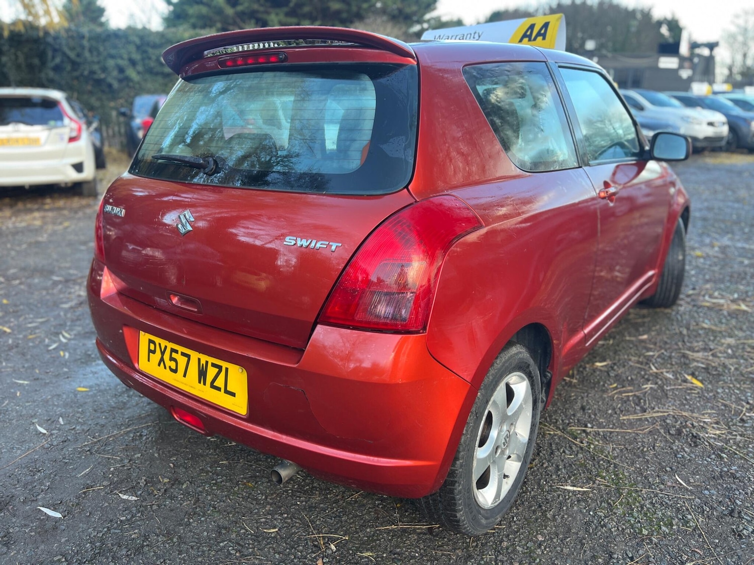 Used Suzuki Swift 2007 for sale - 76898717: Photo 9
