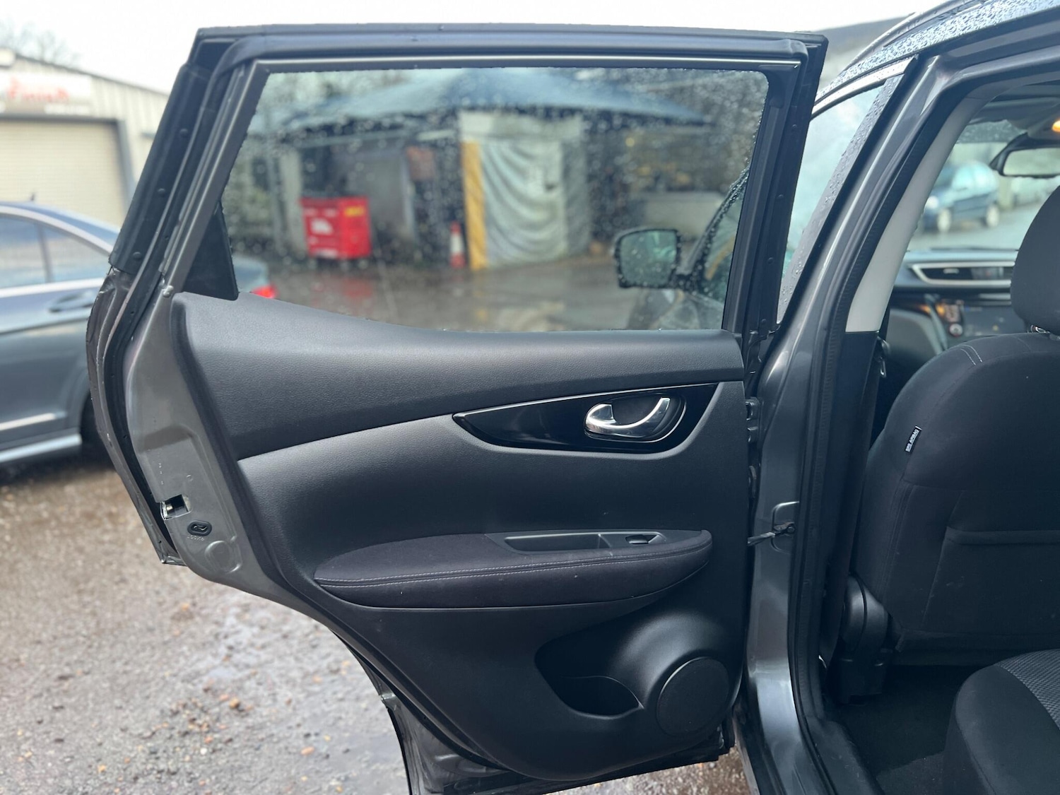 Used Nissan Qashqai 2017 for sale - 78035147: Photo 21