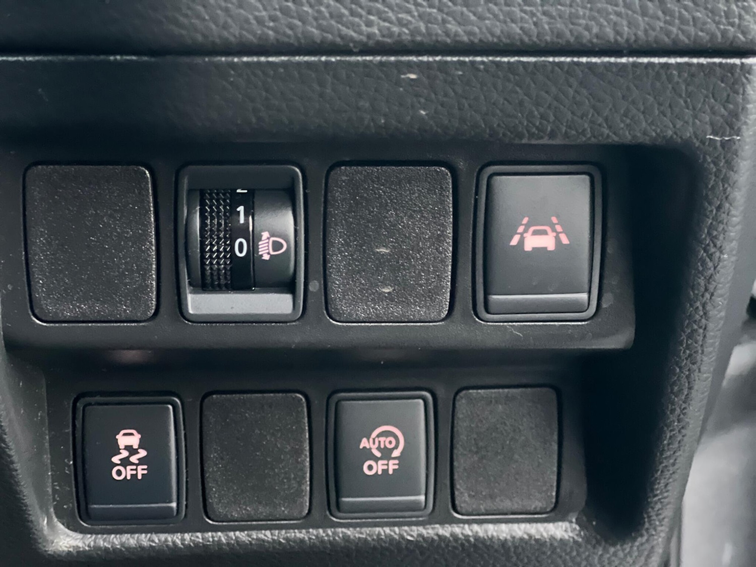 Used Nissan Qashqai 2017 for sale - 78035147: Photo 24