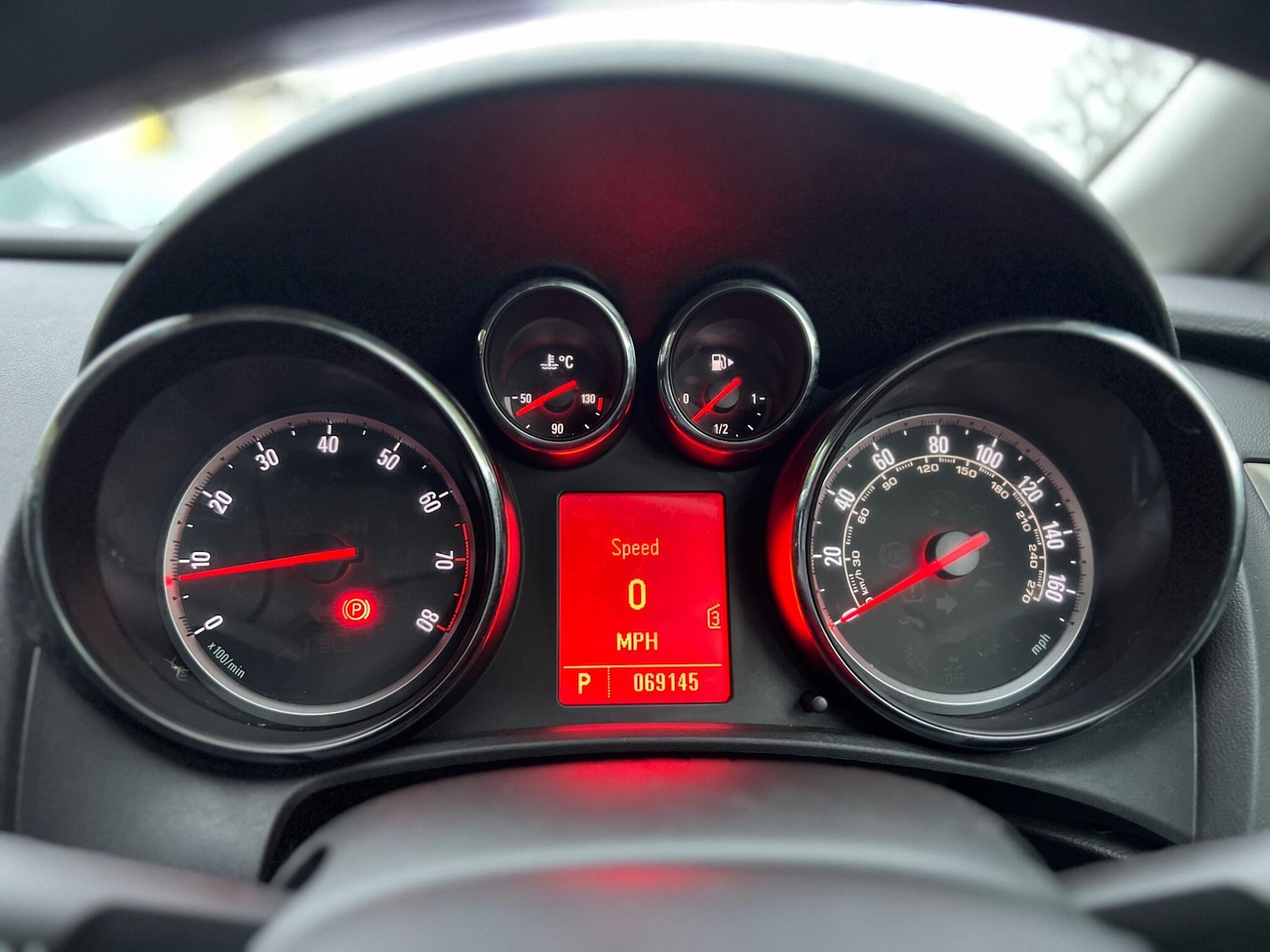 Used Vauxhall Astra 2011 for sale - 76824320: Photo 29