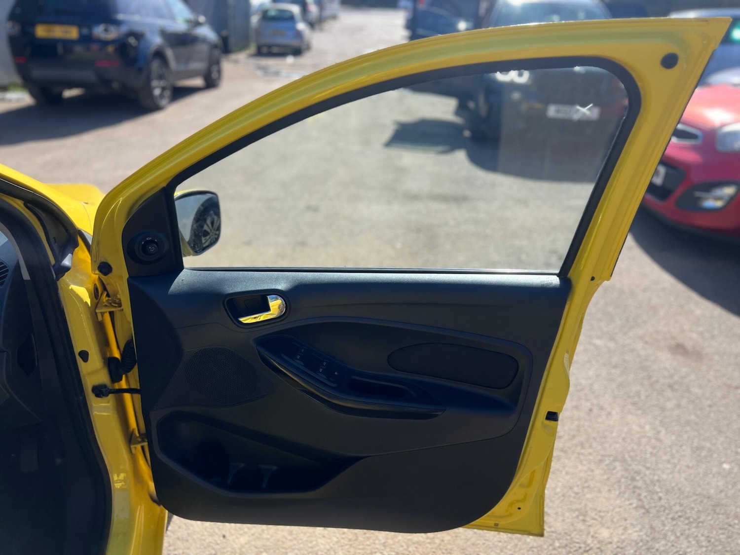 Used Ford Ka+ 2017 for sale - 77977946: Photo 11