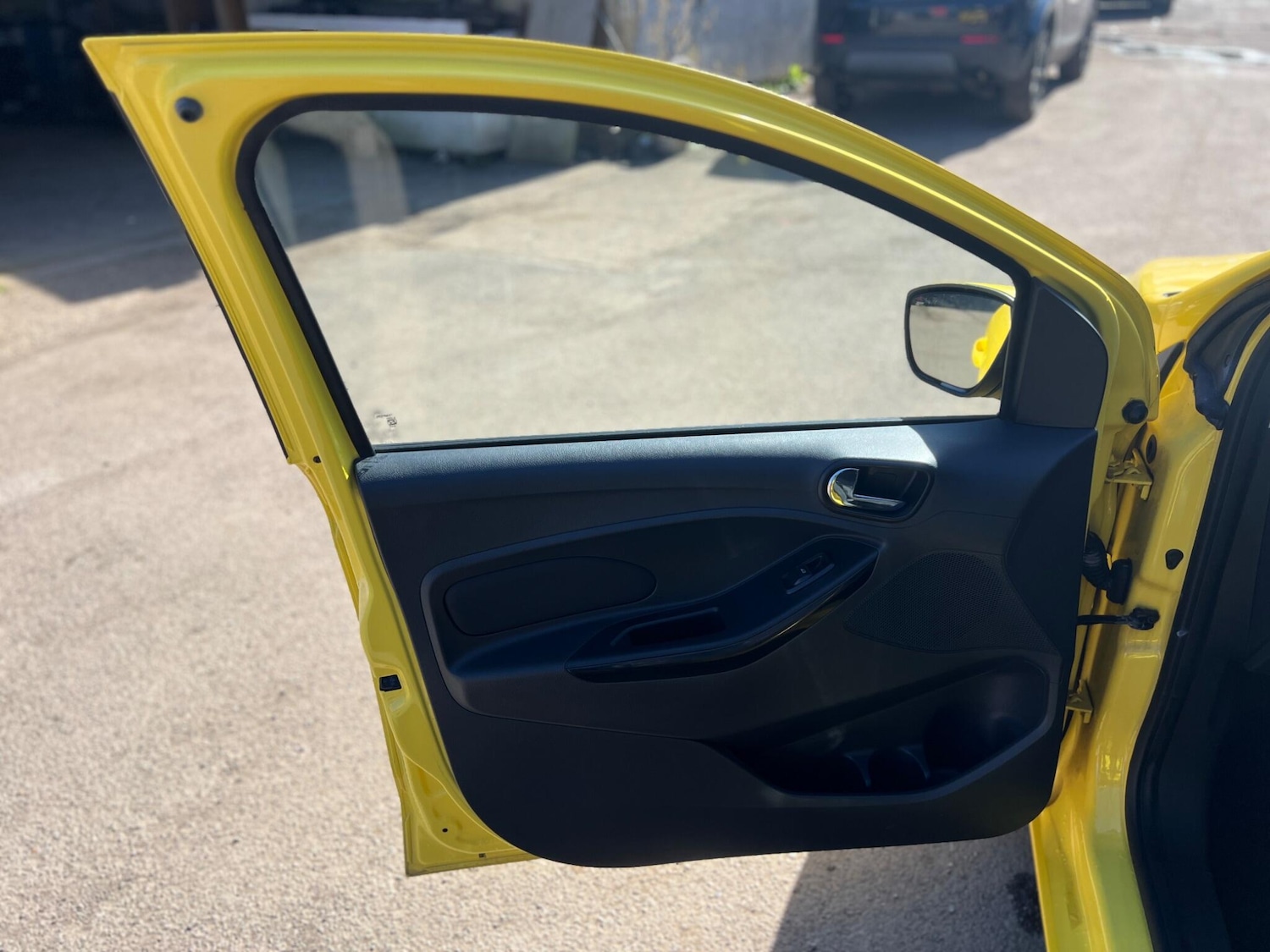 Used Ford Ka+ 2017 for sale - 77977946: Photo 15