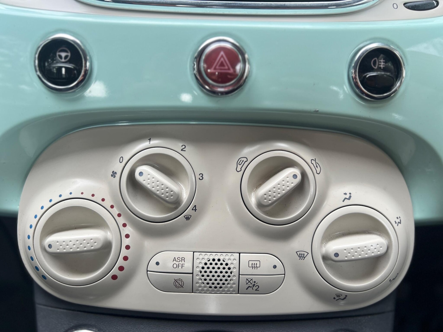 Used Fiat 500 2016 for sale - 76988379: Photo 25