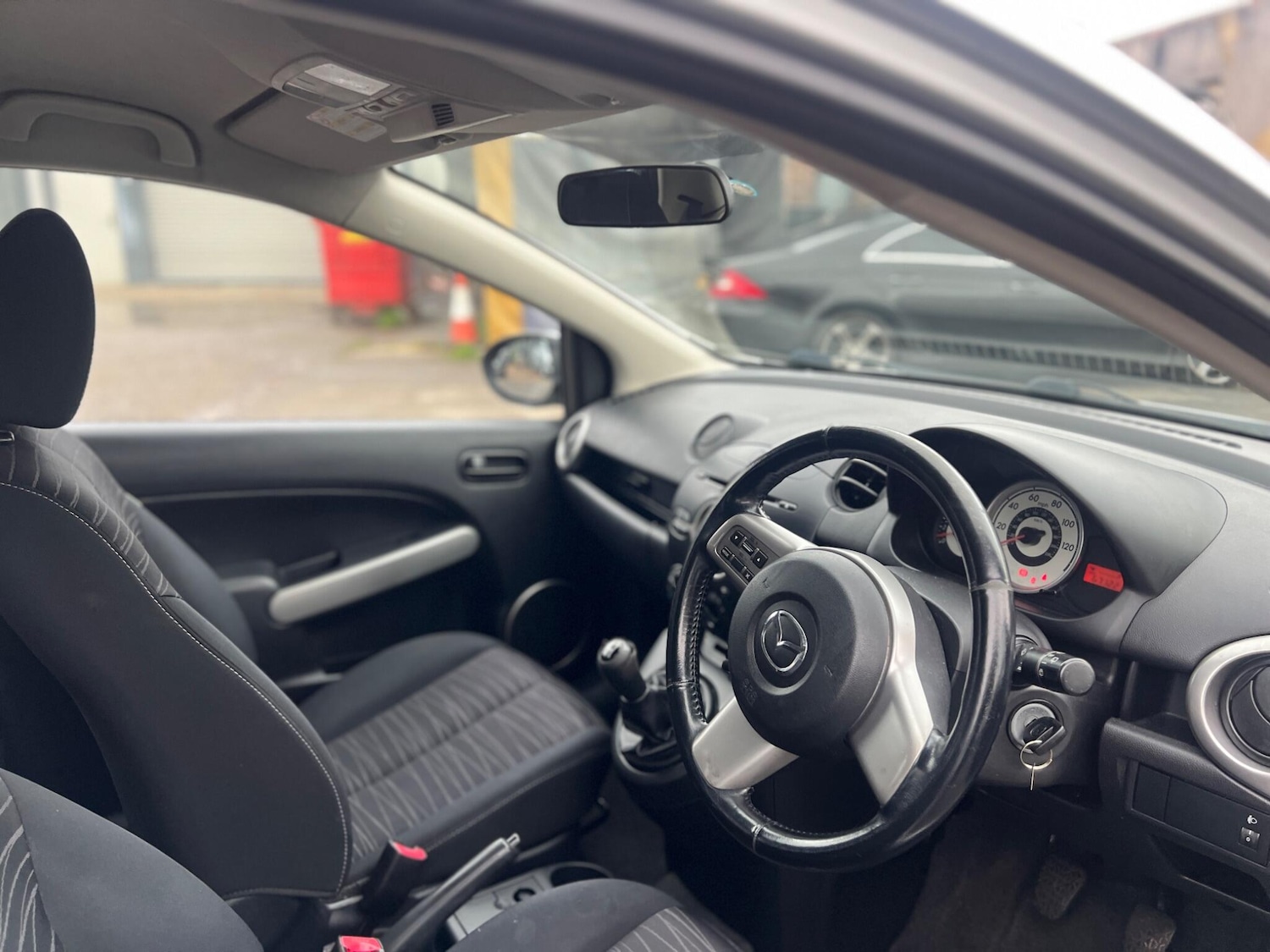 Used Mazda Mazda2 2008 for sale - 76592930: Photo 25