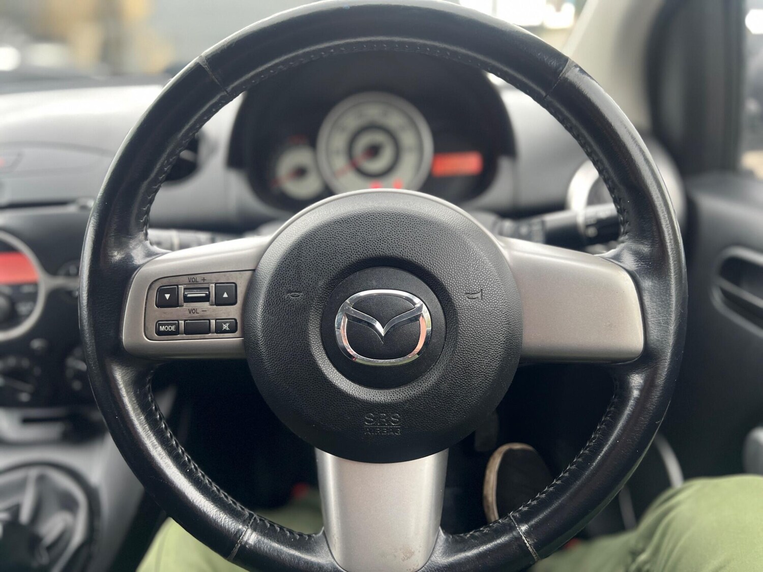 Used Mazda Mazda2 2008 for sale - 76592930: Photo 29