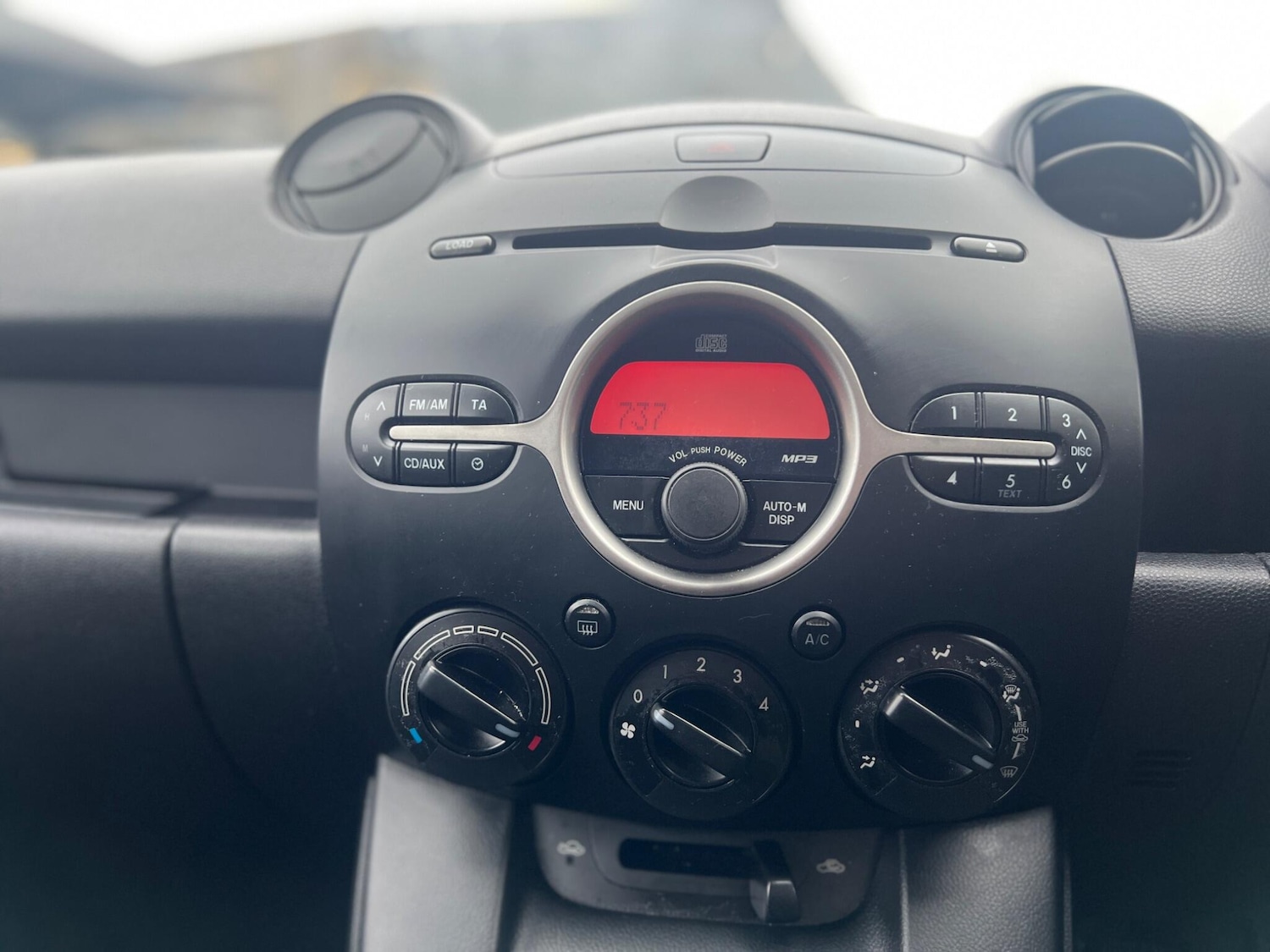 Used Mazda Mazda2 2008 for sale - 76592930: Photo 30