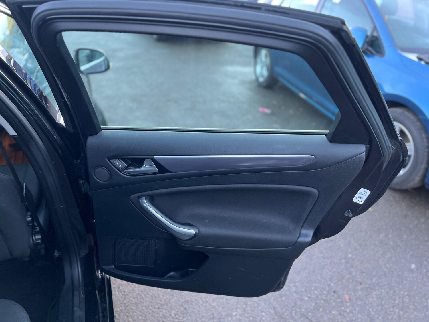 Used Ford Mondeo 2013 for sale - 76850227: Photo 15