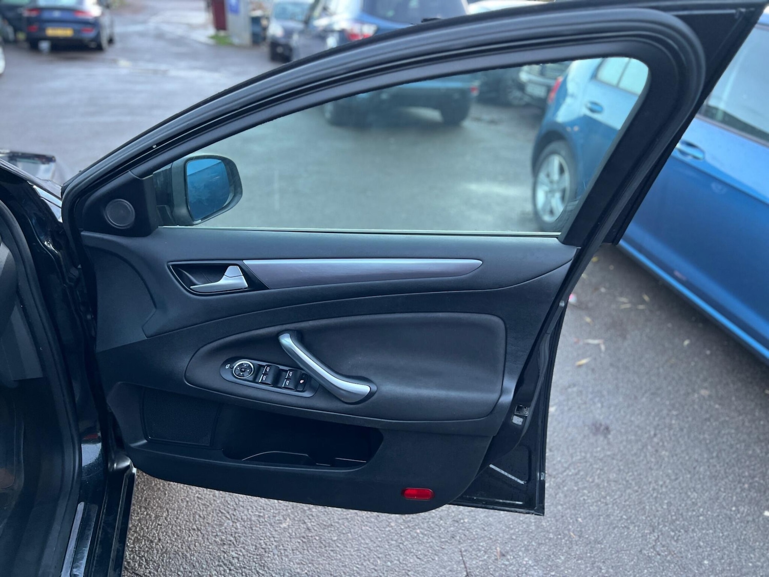 Used Ford Mondeo 2013 for sale - 76850227: Photo 16