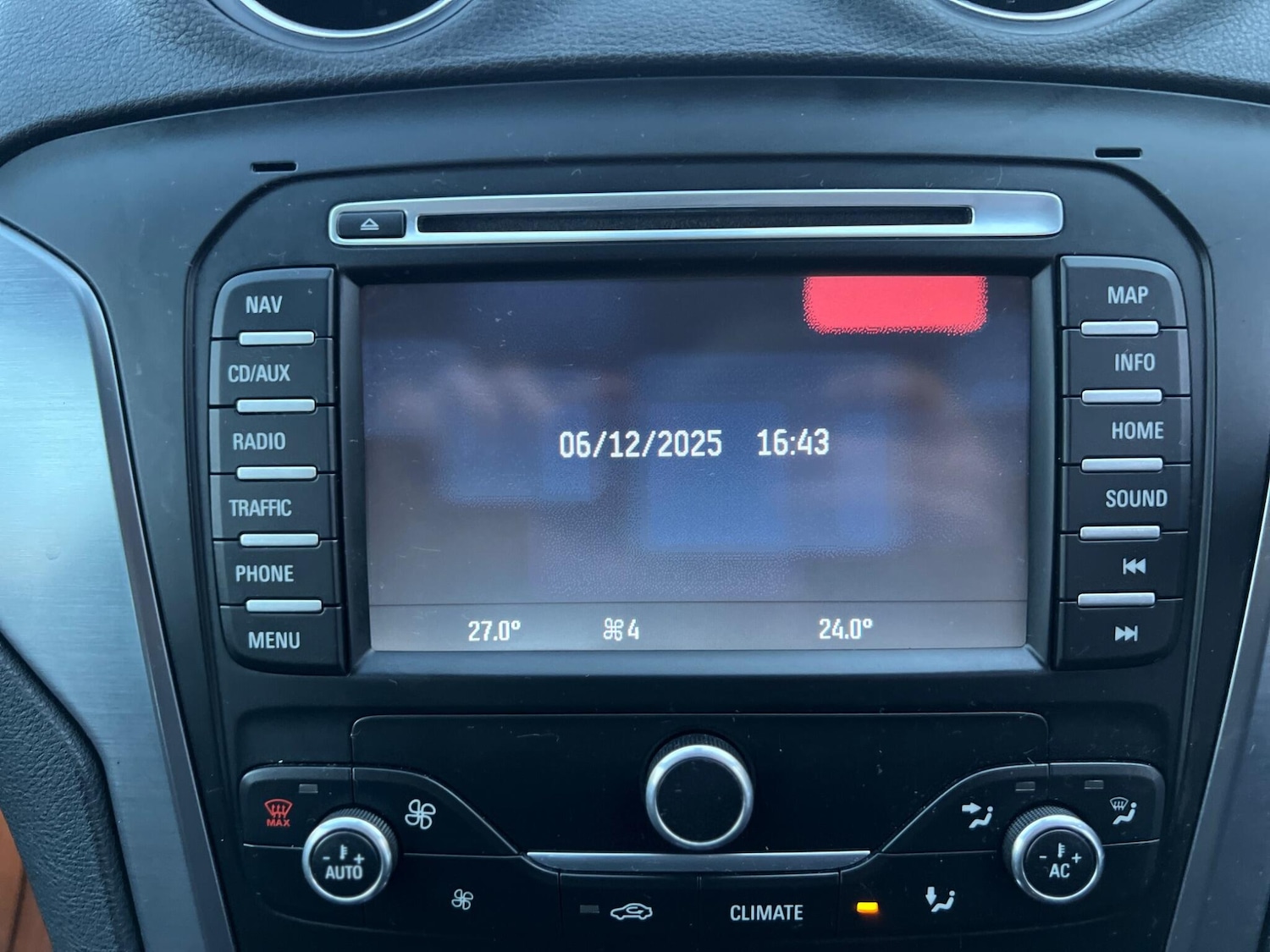 Used Ford Mondeo 2013 for sale - 76850227: Photo 27