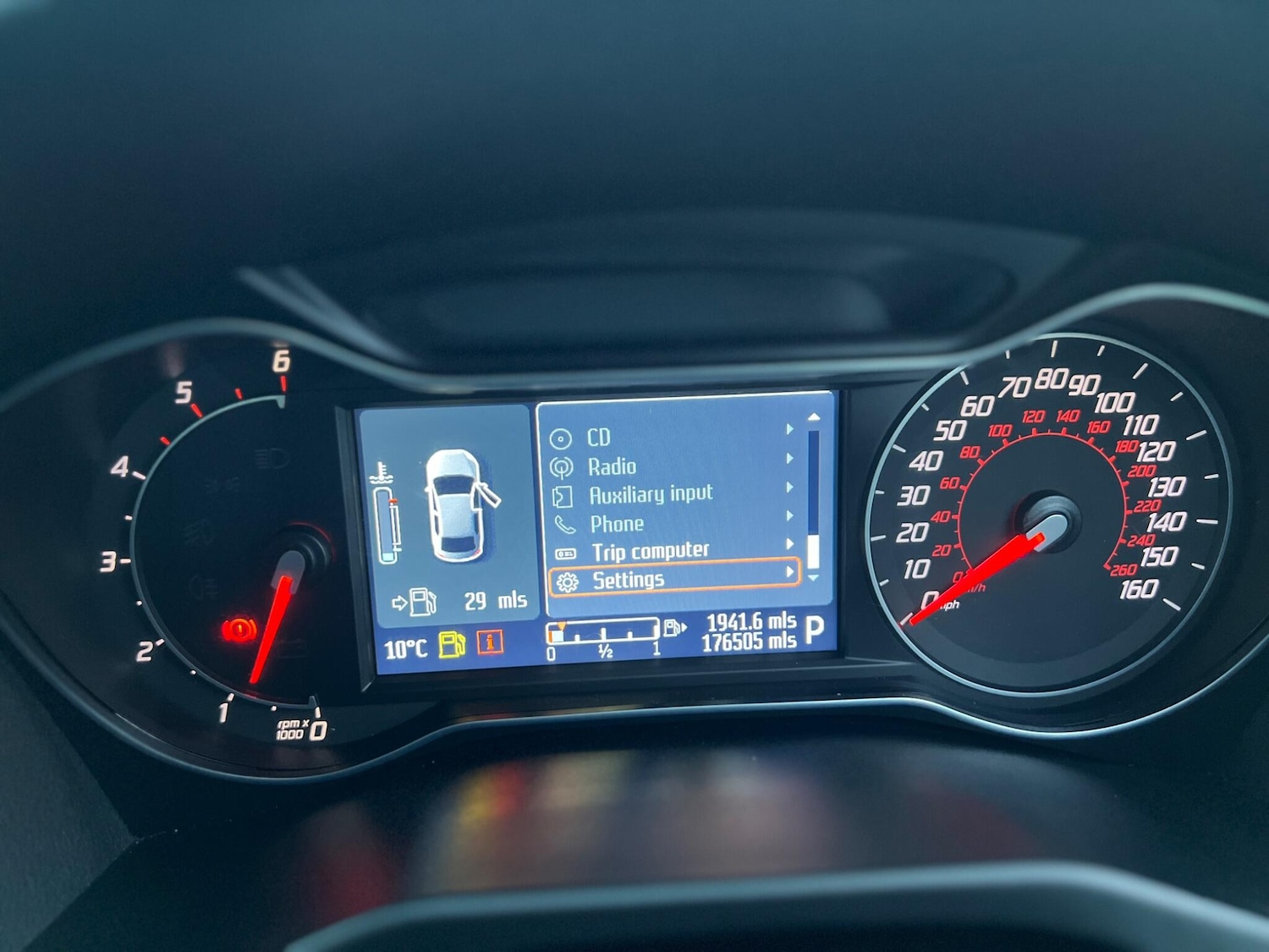 Used Ford Mondeo 2013 for sale - 76850227: Photo 28