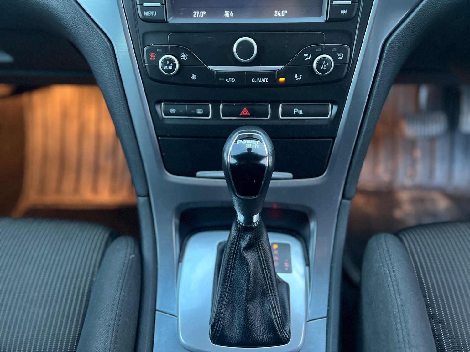 Used Ford Mondeo 2013 for sale - 76850227: Photo 29