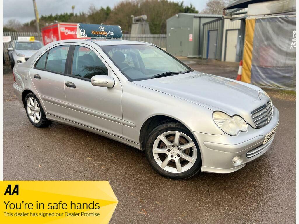 Used Mercedes-Benz C Class 2005 for sale - 76925926: Photo 1