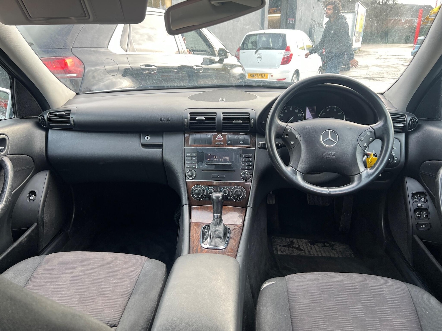 Used Mercedes-Benz C Class 2005 for sale - 76925926: Photo 26