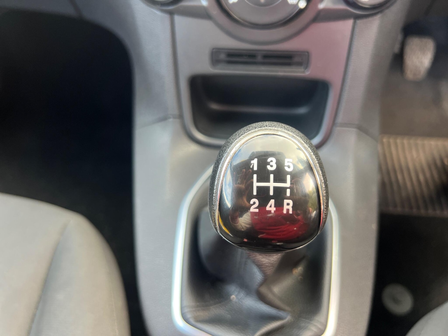 Used Ford Fiesta 2015 for sale - 76388427: Photo 28