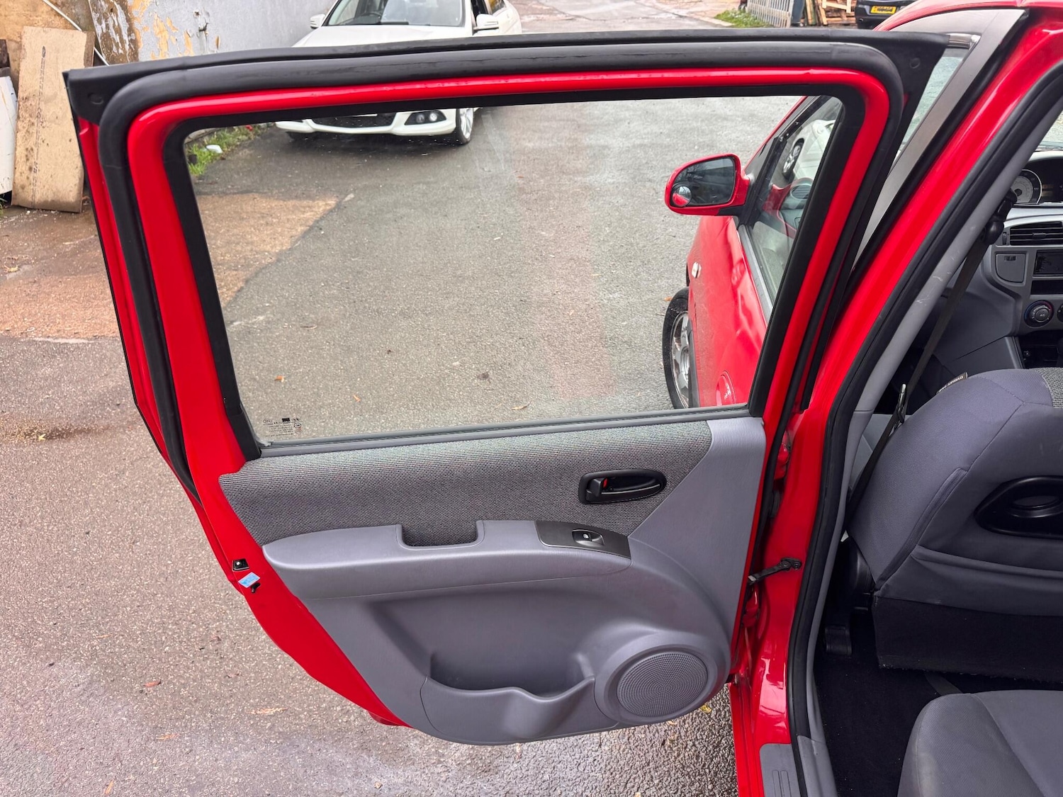 Used Hyundai Matrix 2004 for sale - 76752696: Photo 16