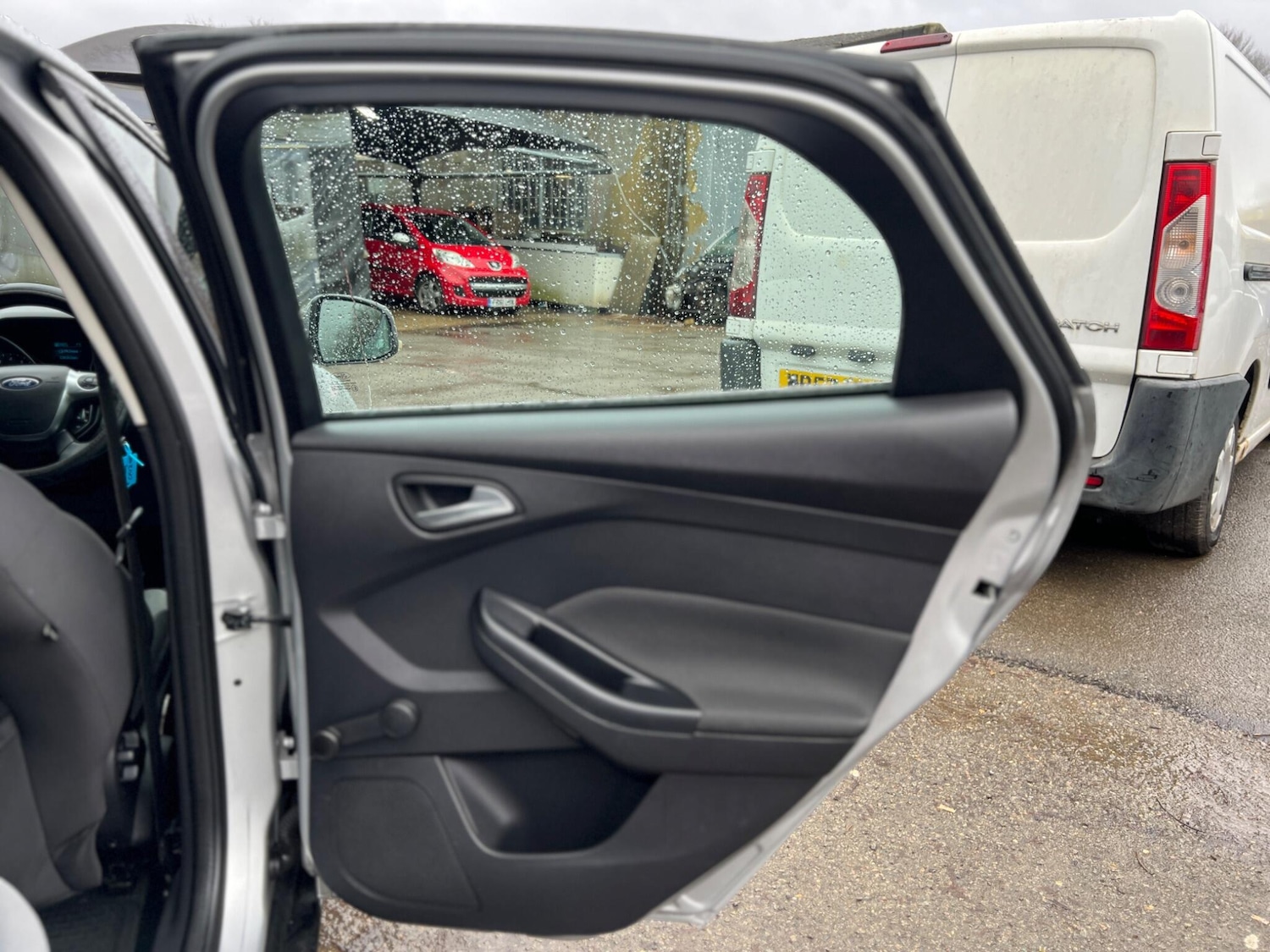 Used Ford Focus 2012 for sale - 77574163: Photo 14