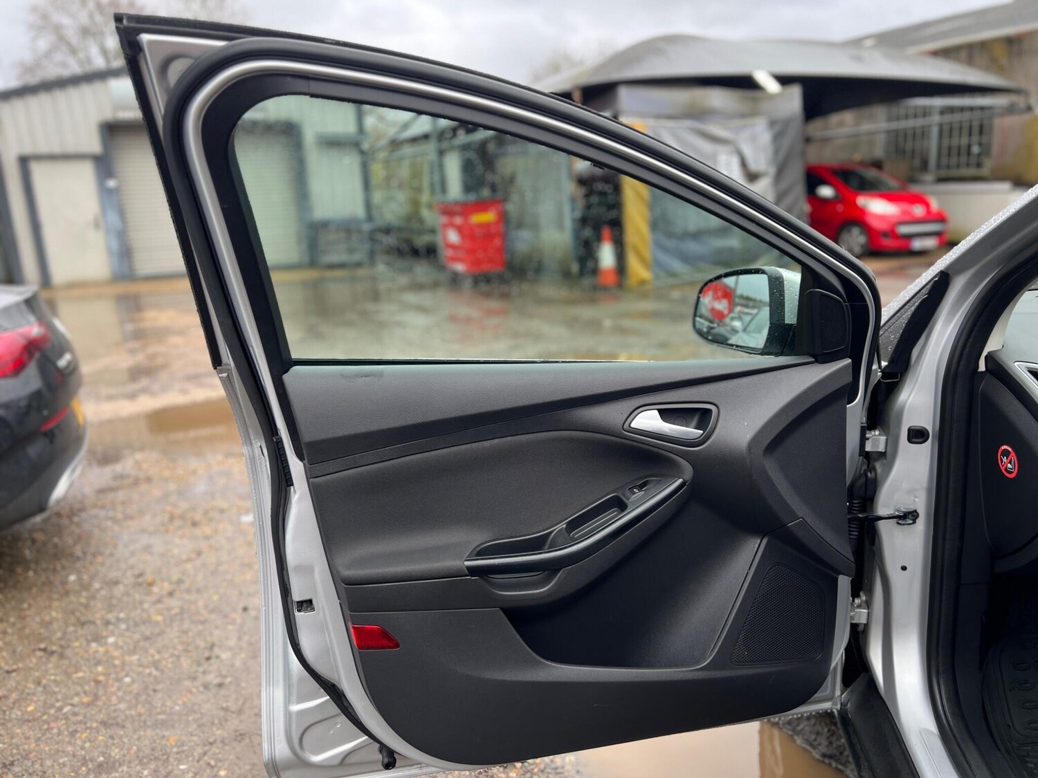 Used Ford Focus 2012 for sale - 77574163: Photo 18