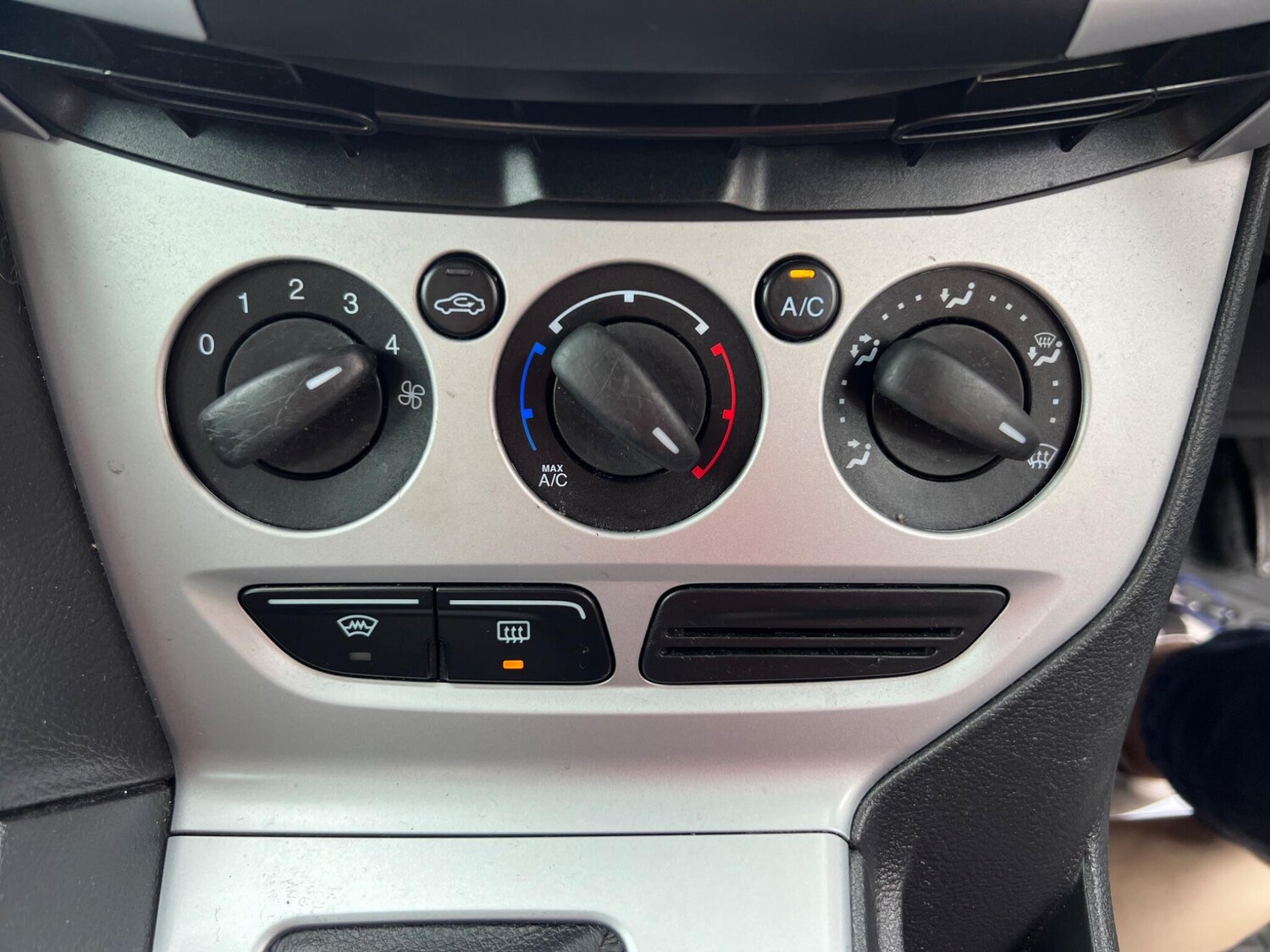 Used Ford Focus 2012 for sale - 77574163: Photo 25